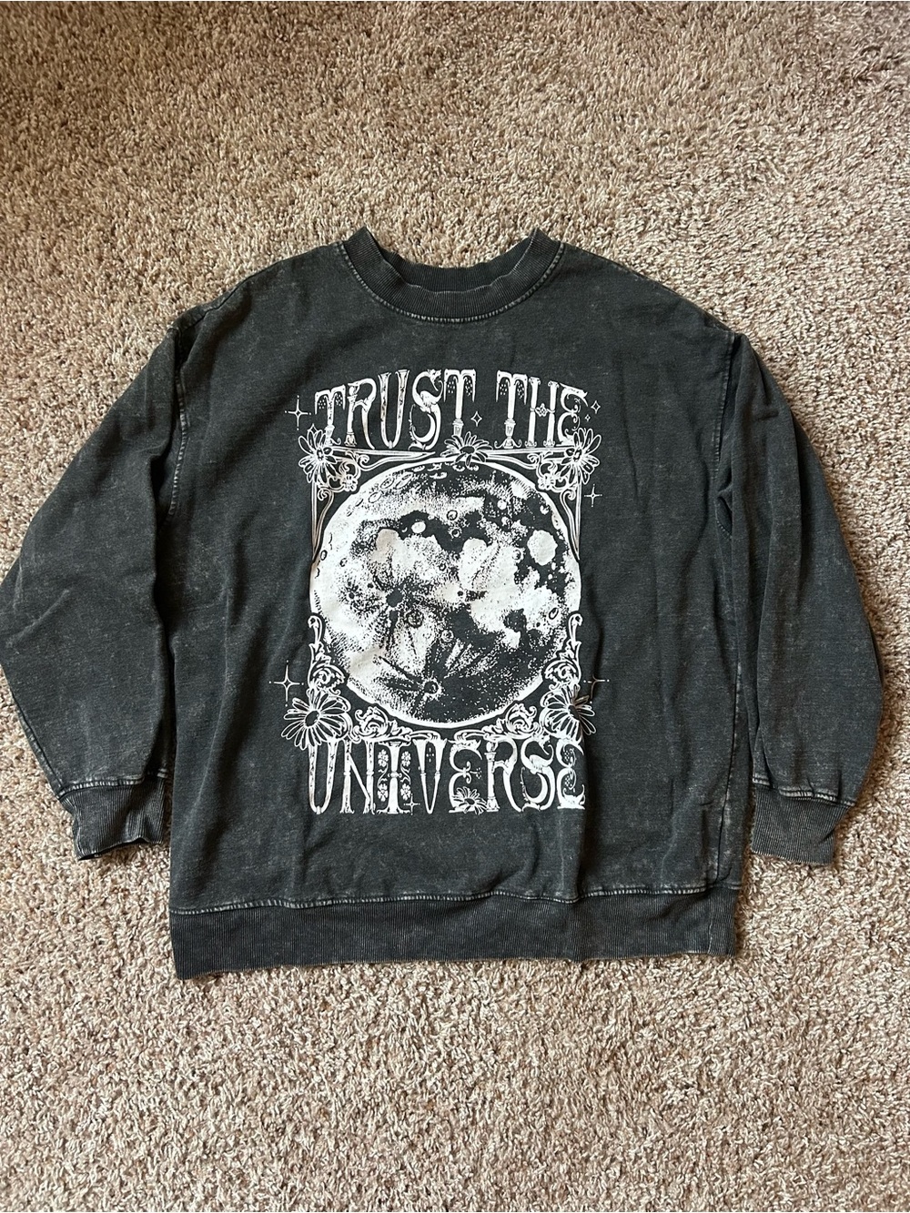 Trust The Universe Graphic Crewneck Sweatshirt